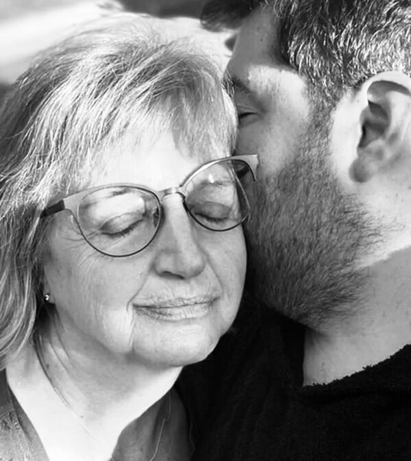 Дарио Барасси поделился трогательными воспоминаниями о матери спустя два года