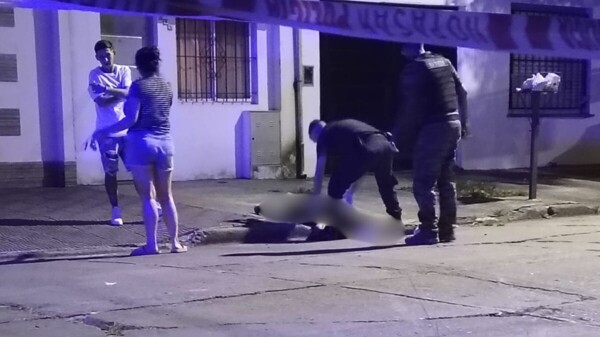 Gendarme Kills Robber in Shootout in Buenos Aires Suburb