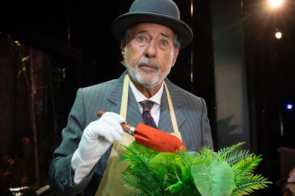 Francella Unveils New Play 'Desde el Jardín' in Buenos Aires