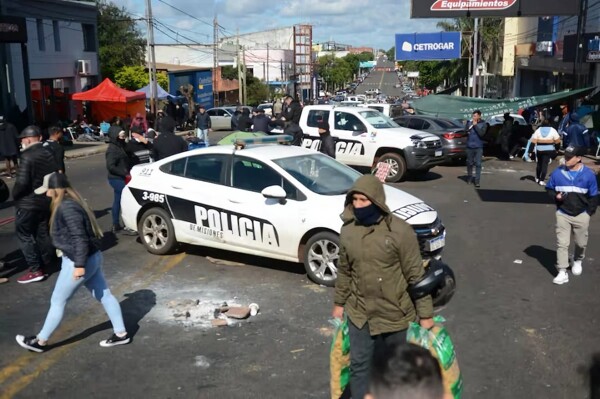 Протест полиции в провинции Мисьонес обостряется после 8 дней