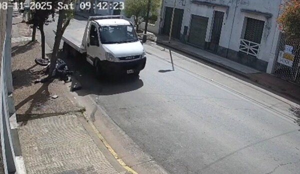 Мотоциклист погиб после спора с водителем грузовика в Асуле