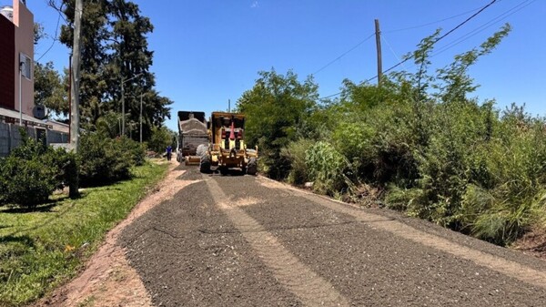 Luján Municipality Advances with Road Improvements in Luna Neighborhood