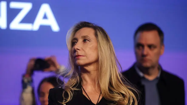 Внутренняя перестановка в аргентинском правительстве усиливает влияние Карина Милей