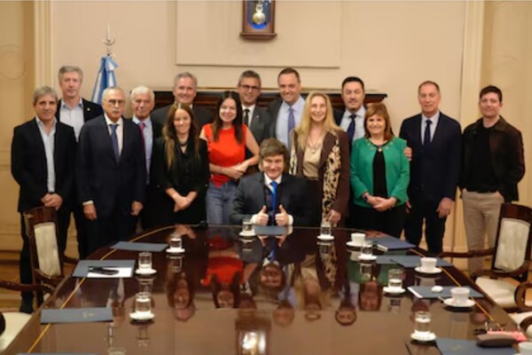 Правительство Милея публикует DNU о реорганизации министерств