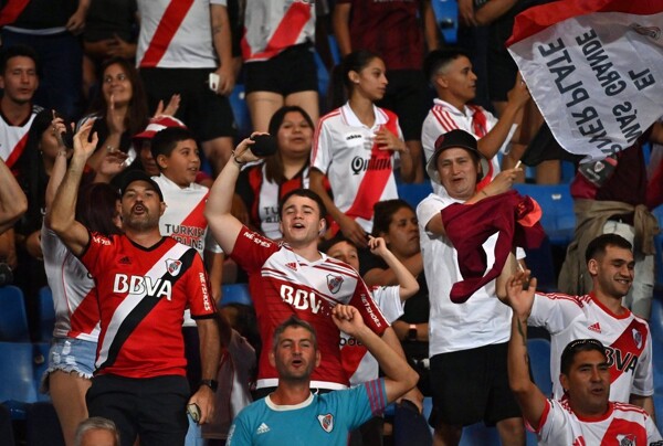 River Plate Leads in Argentina's Membership Ranking