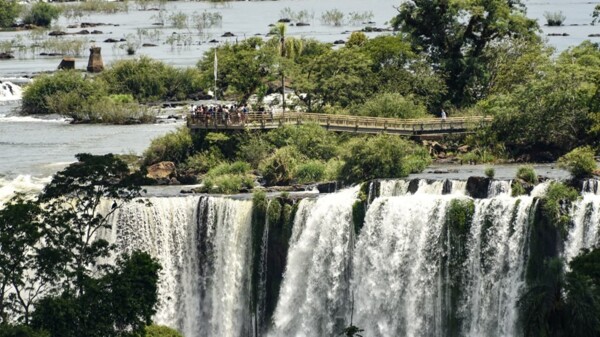 El Parque Nacional Iguazú batió un récord de visitantes