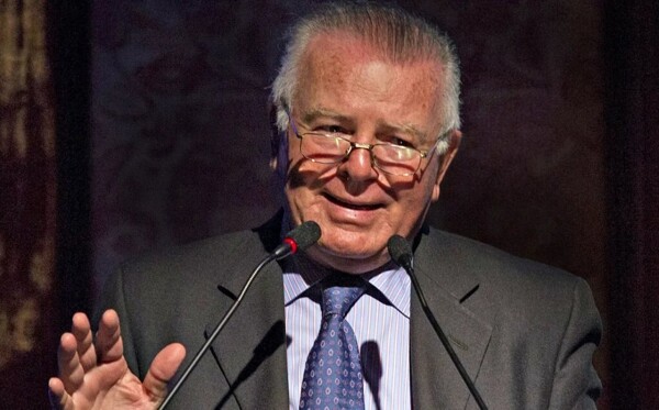 Экономист Ферререс прогнозирует кредит в $5 млрд и обсуждает реформы в Аргентине