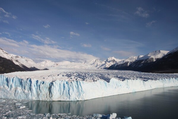 Argentina Senate Debates Glaciers Law Reform