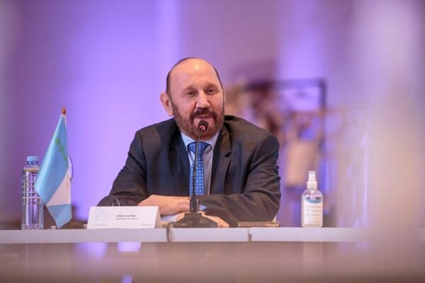 Правительство Формосы увеличивает зарплаты на 27 процентов