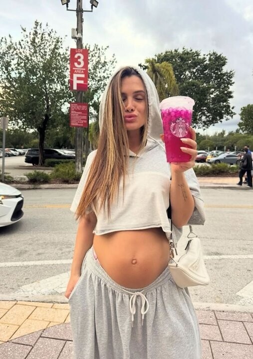 Camila Homs Opens Up About Late Pregnancy
