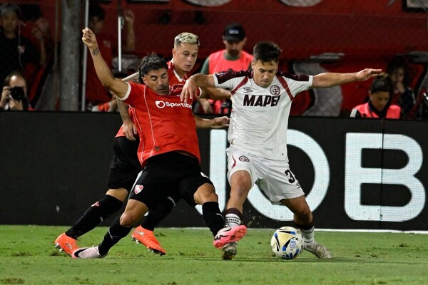 Ланус против Фламенги: старт решающей серии Рекопы Южной Америки