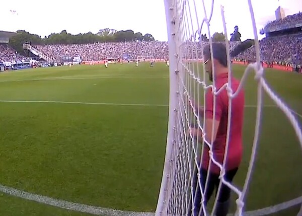 Война суеверий в классике Ла-Платы