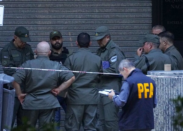 Взрыв в школе жандармерии в Буэнос-Айсе: расследование близко к завершению