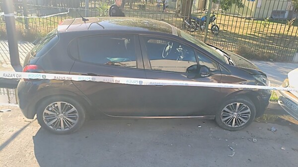 Four men detained in Buenos Aires for driving a wanted vehicle