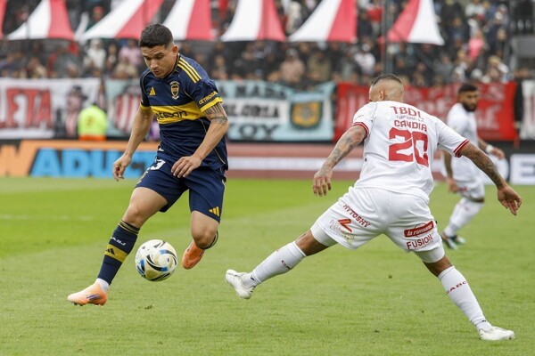 Boca Juniors vs. Estudiantes in La Plata