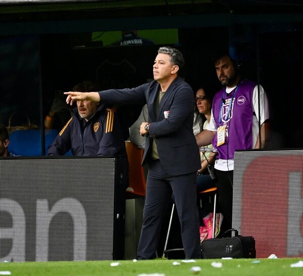 Гальардо отстранил двух футболистов от матча с «Велесом»