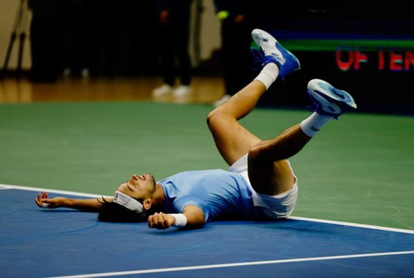 阿根廷与韩国在戴维斯杯首轮战平1:1