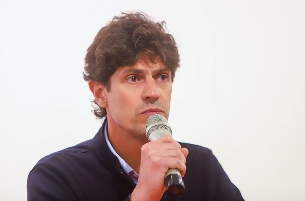 UCR осуждает закрытие Министерства женщин в Аргентине