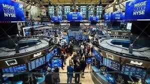 Риск страны для Аргентины снижается на фоне роста акций