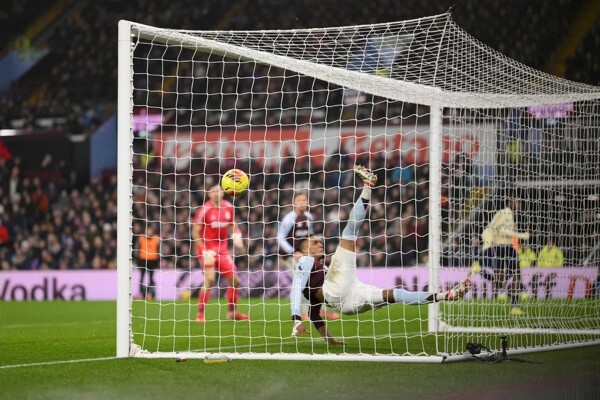 Aston Villa Beats Everton, Misses Chance to Move into Second Place