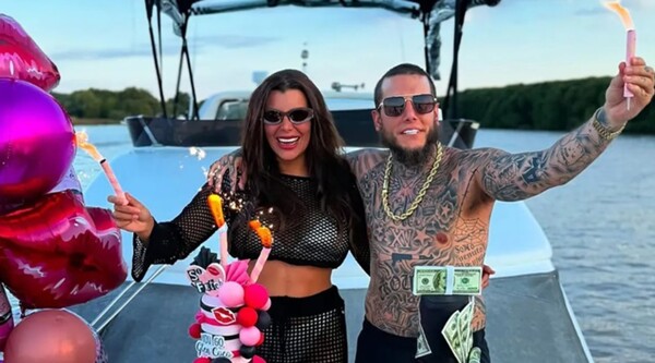 Celebrating 32 Years: Caniggia Twins' Luxurious Yacht Party