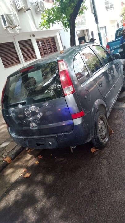 Водитель, сбивший студентку в Ла-Плате, сдался полиции