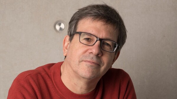 阿根廷作家爱德华多·贝尔蒂荣获罗杰·凯卢瓦奖