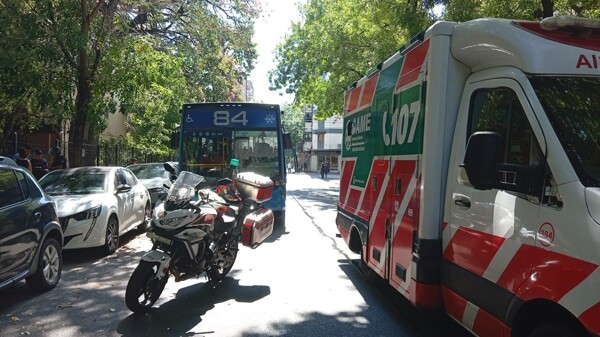 Nine injured in triple crash in Buenos Aires