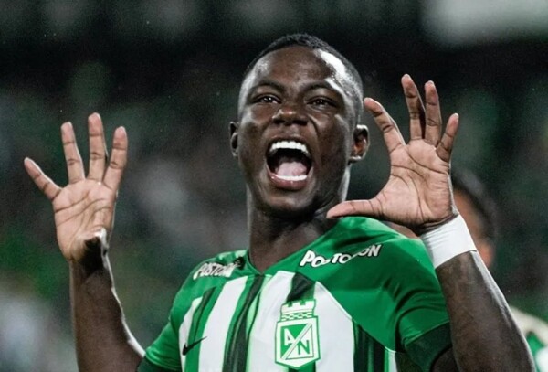 Colombian Marino Hinestroza Confirms Move to Boca Juniors