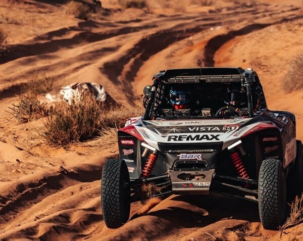 Argentinian Benavides Wins Dakar Stage and Climbs in Standings