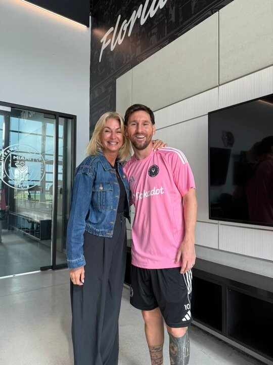 Yanina Latorre Meets Lionel Messi in Miami