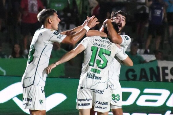 Sarmiento and San Martín Draw 1-1 in Tight Match