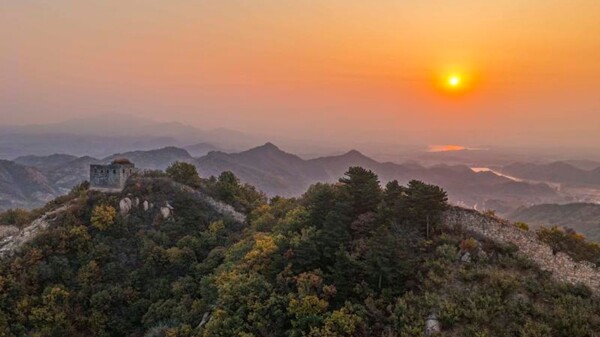 В Аргентине представили книгу о китайском опыте борьбы с бедностью
