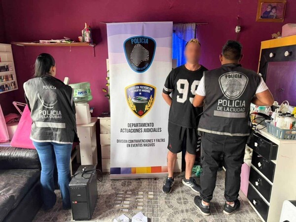 Argentinian Police Dismantles Fake Membership Card Ring
