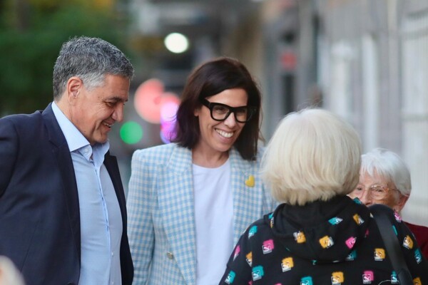 Конфликт из-за нового Офicialного Офиса Ответа в Аргентине