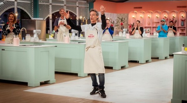 Хавьер Калафото исключен из Bake Off Знаменитости