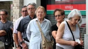 Пенсионный кризис в Аргентине: Более миллиона пенсионеров младше 65 лет