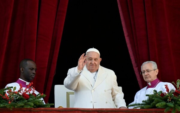 Argentina Prays for Pope Francis' Health