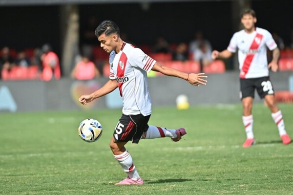 Fausto Vera Injury Causes Concern for River Plate Before Superclásico