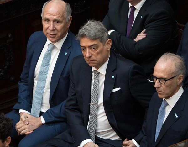 Argentina's Supreme Court Revokes Child's Registration with Three Parents