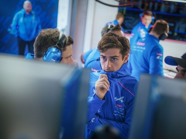 Argentine Driver Franco Colapinto Prepares for F1-2026 Season in Bahrain