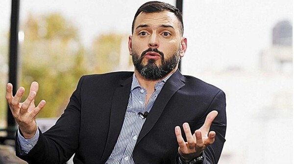 Критика экономической политики правительства бывшим заместителем министра экономики
