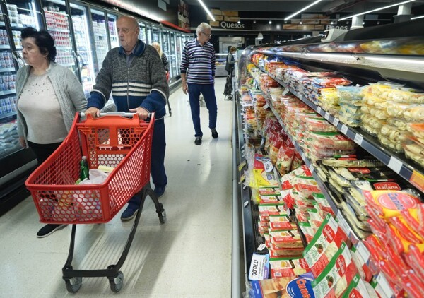 Ожидается, что инфляция в июне в Аргентине вырастет до 6%