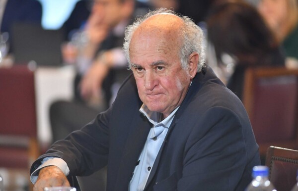 Сенатор Паррилье о судебном «зверинце» в Аргентине