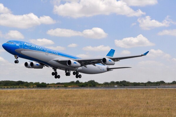 Aerolíneas Argentinas Заявляет о Забастовке Гильдии