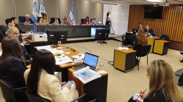 Верховный суд Аргентины оставил в силе приговор экс-прокурору за злоупотребление властью