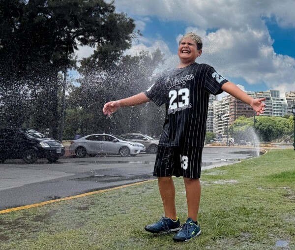 Intense Heat in Buenos Aires: 34 Degrees and Heatstroke Warnings